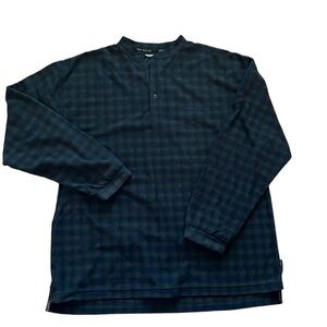 Perry Ellis men’s olive green and navy plaid fleece 1/4 button pullover